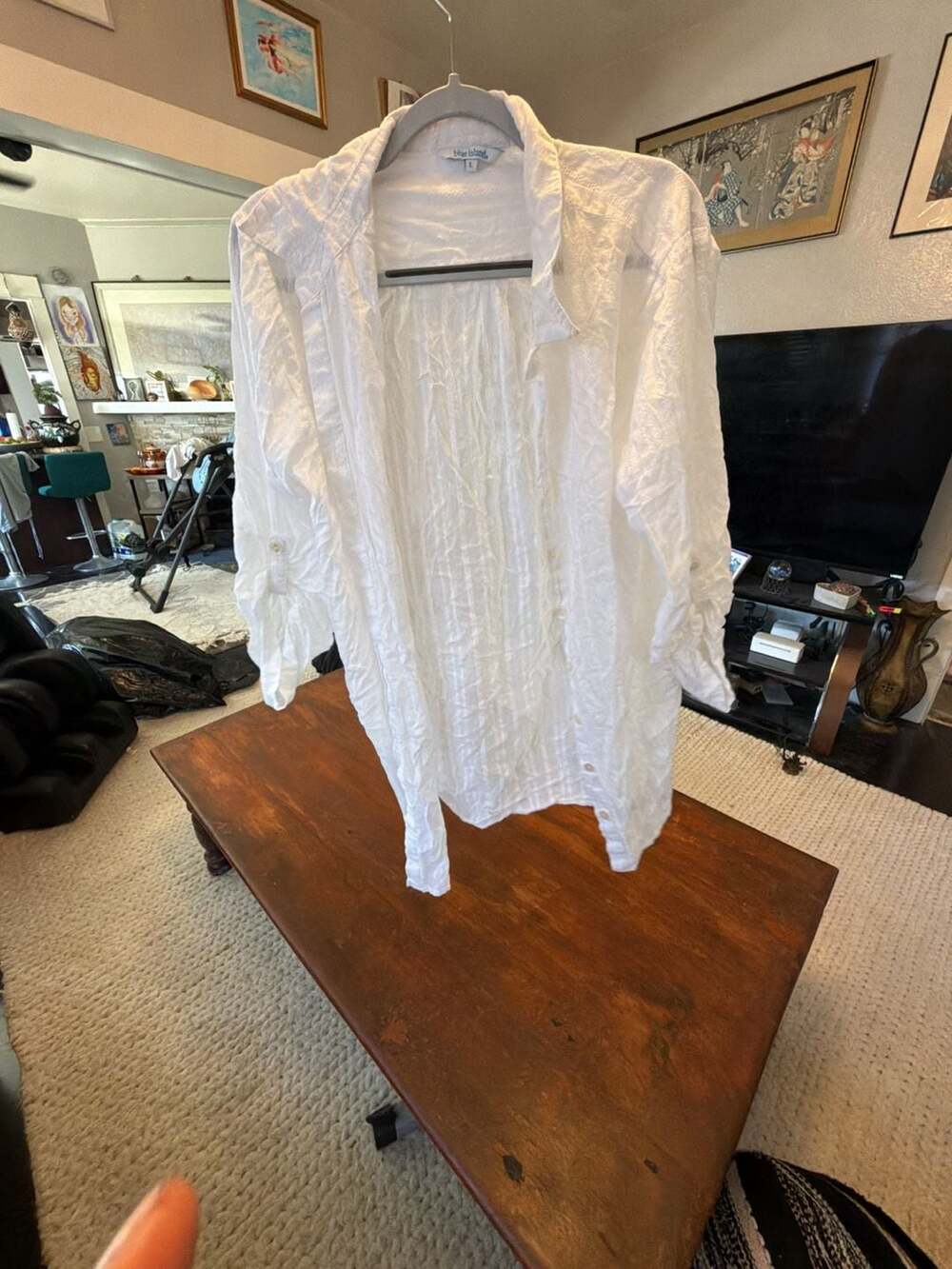 Blue Island Women's White Crinkled Button-Front Long Sleeve Roll-Tab Cover-Up Sh